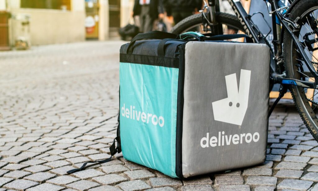 Deliveroo tweaks ‘dark store’ model to let grocery shoppers in the door