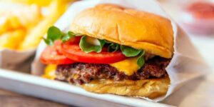 Setting Prices for Menu Items and Delivery Fees in a Ghost Kitchen