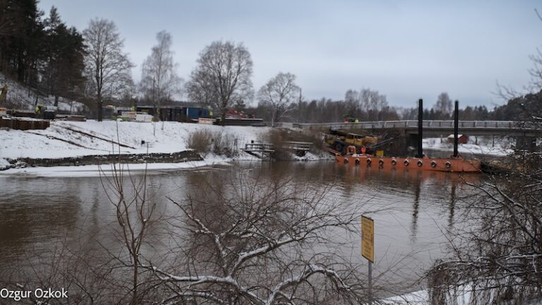 Tehlikeli Düşünceler: Felsefe Nedir?