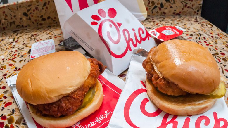 Chick-fil-A'nın Hayalet Mutfak Stratejisi: Müşteri Deneyiminde Yeni Bir Dönem